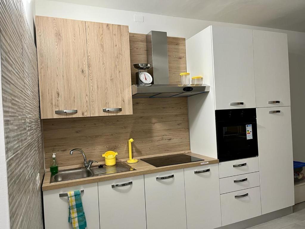 Einaudi Apartment كولونيو مونزيسِّ المظهر الخارجي الصورة