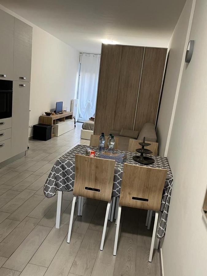 Einaudi Apartment كولونيو مونزيسِّ المظهر الخارجي الصورة